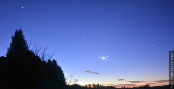 „Zwrot” astronomicky: Noční obloze šéfuje Venuše