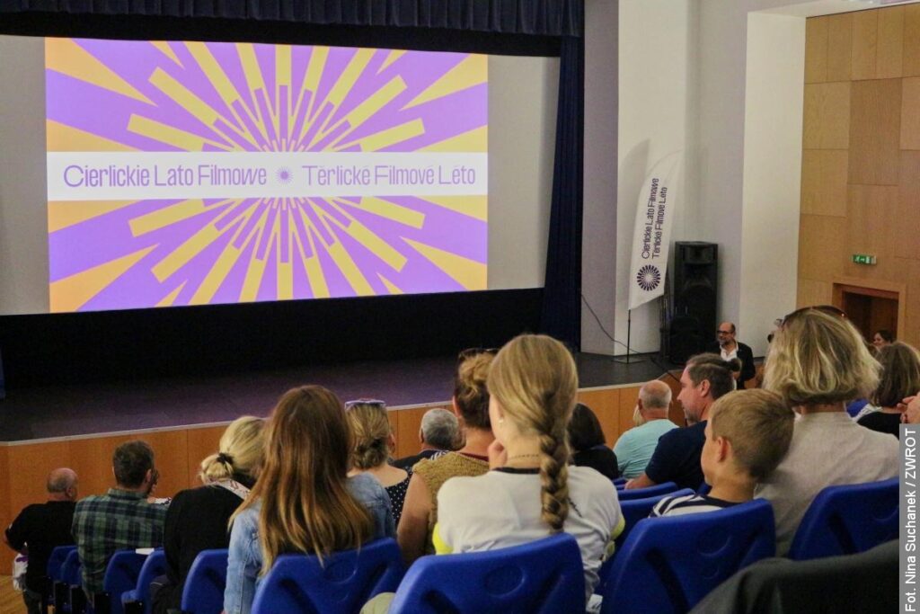 Filmový festival v Těrlicku je skvělým zpestřením deštivého víkendu. Kromě filmů je k dispozici také dětská zóna a chutná kuchyně