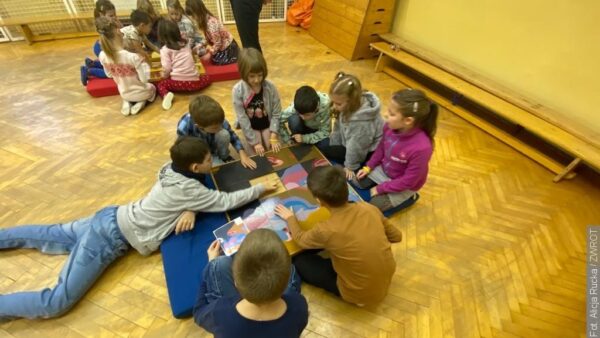 „Puzzle tour v Oldřichovicích“. Děti se dozvěděly, co je to malování