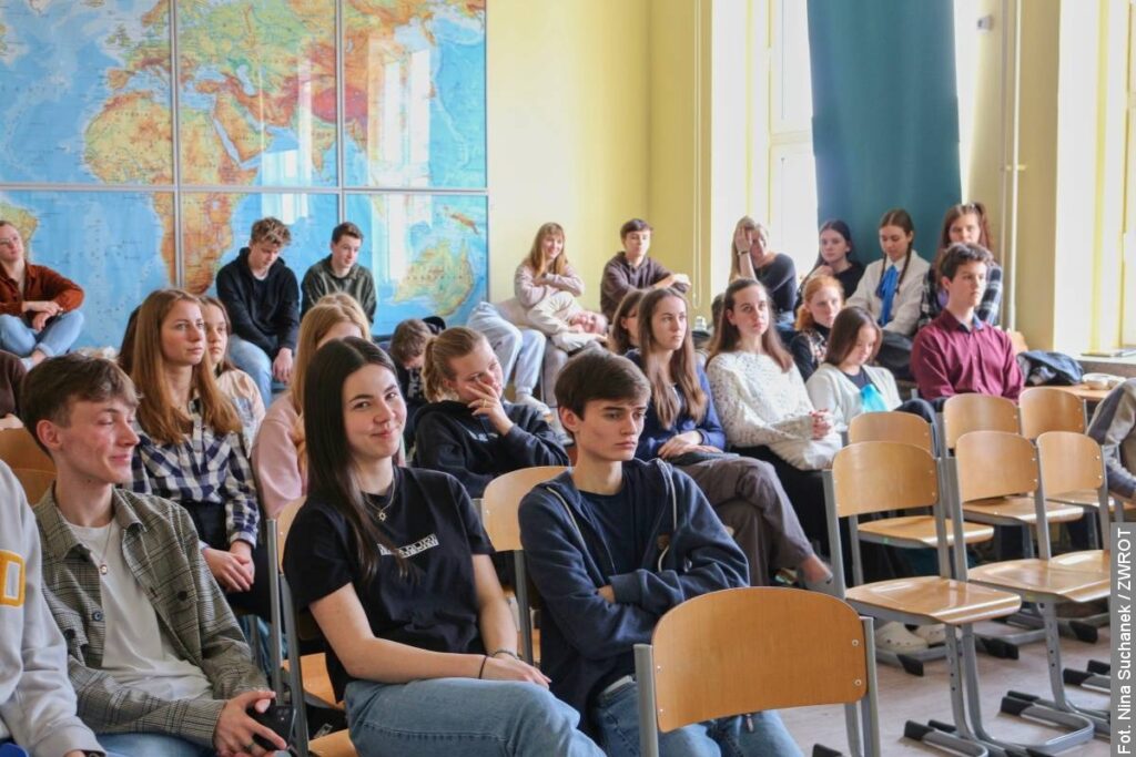 Setkání a rozhovory s výjimečnými lidmi. Studenti gymnázia připravili Den inspirace