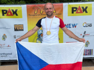 <strong>Jaroslav Hanzel mistrem Evropy v soutěži „Nejtvrdší hasič”!</strong>