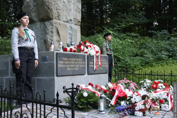 Výročí katastrofy polských letců v Těrlicku Kostelci